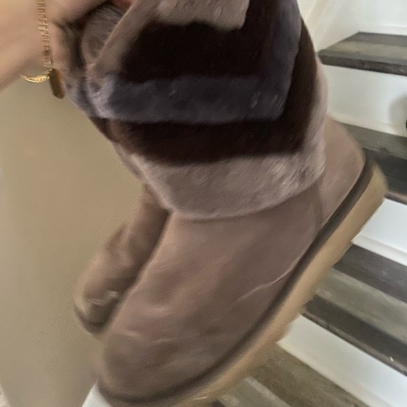 UGG boots tania fur size 9 - Picture 4 of 4